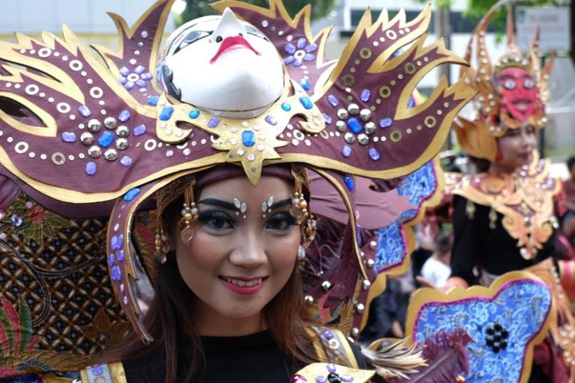 Batik Art Festival Ramaikan Arena Car Free Day Solo - Bagian 1