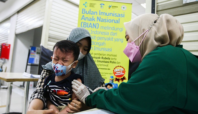 Bulan Imunisasi Anak Nasional di Pusat Perbelanjaan 