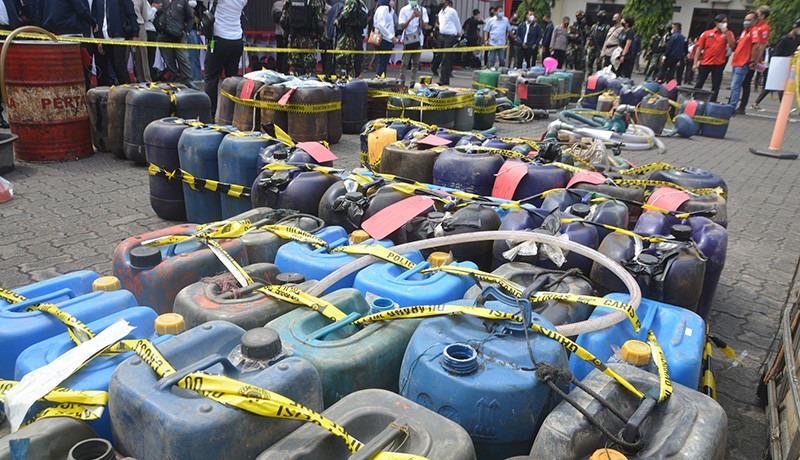 Cari Untung Harga BBM Naik, Sebanyak 81,9 Ton Solar dan 3,2 Ton Pertalite Ditimbun - Bagian 2