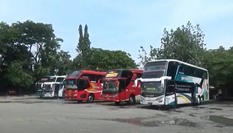 Harga BBM Naik, PO Bus di Bojonegoro Kebingungan Patok Tarif Angkutan Umum