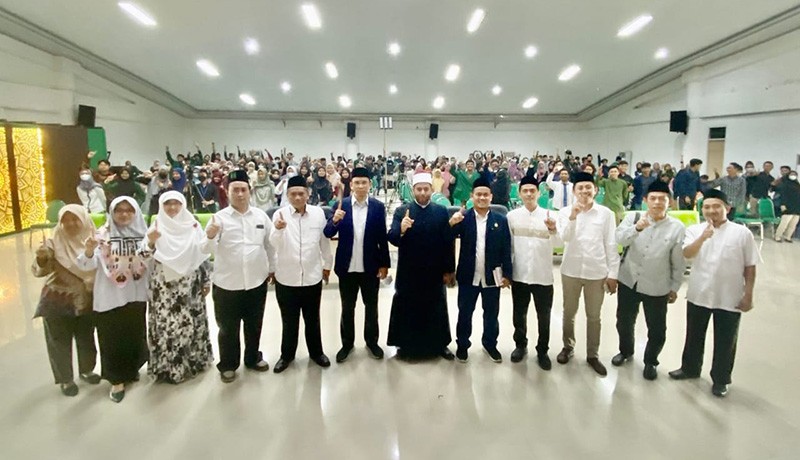 TGB Zainul Majdi Ingatkan untuk Hati-Hati Menjadi Juru Bicara Islam - Bagian 3