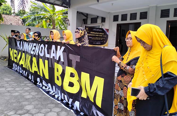 title Tolak Kenaikan BBM, Partai Ummat DIY Siapkan Massa Turun Ke Jalan Tolak Kenaikan BBM, Partai Ummat DIY Siapkan Massa Turun Ke Jalan
