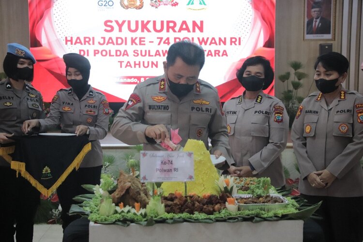 title Syukuran Hari Jadi ke-74 Polwan RI, Kapolda Sulut: Momen Berbenah Diri untuk Lebih Baik Syukuran Hari Jadi ke-74 Polwan RI, Kapolda Sulut: Momen Berbenah Diri untuk Lebih Baik