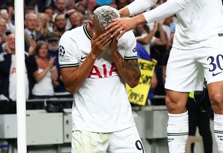 Mimpinya Terwujud! Striker Tottenham Richarlison Nangis usai Cetak Gol di Liga Champions