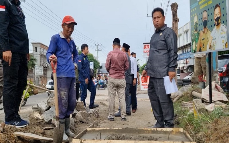 Proyek Drainase Miliaran di Prabumulih Diduga Asal Jadi, DPRD: Bongkar!