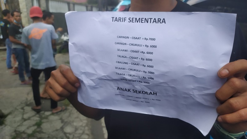 title Kadishub Sukabumi Ancam Cabut Izin Trayek Angkot jika Sopir Naikkan Tarif Tidak Wajar Kadishub Sukabumi Ancam Cabut Izin Trayek Angkot jika Sopir Naikkan Tarif Tidak Wajar
