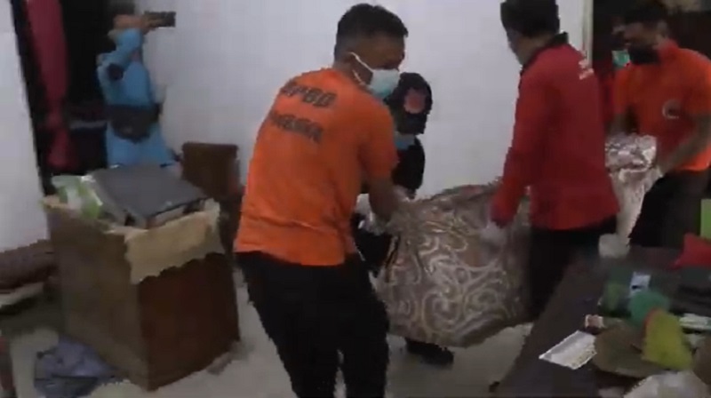 Tragis, Perawat di Surabaya Tewas Gantung Diri gegara Terjerat Pinjol 