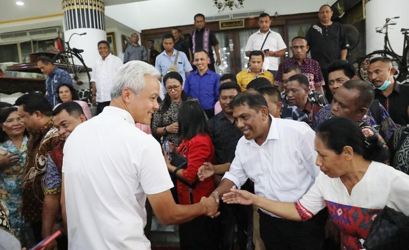 Puluhan Pendeta Datangi Rumah Dinas Ganjar Pranowo, Ada Apa?