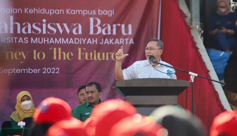 Di Hadapan Ribuan Mahasiswa, Zulhas Tekankan Persaingan Global Siapkan Intelektual dan Spiritual - Bagian 2