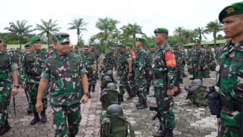 450 Prajurit Yonif 132 TNI AD Diberangkatkan ke Papua, Ada Apa?