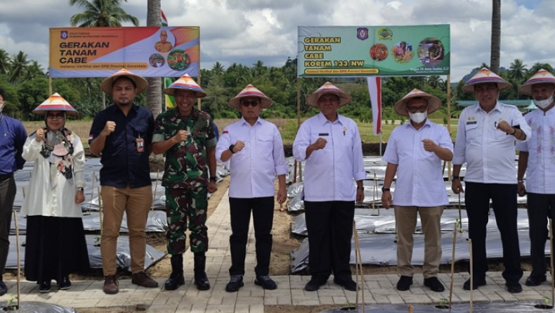 Korem Nani Wartabone Dukung Gerakan Batanam Rica Sandiri