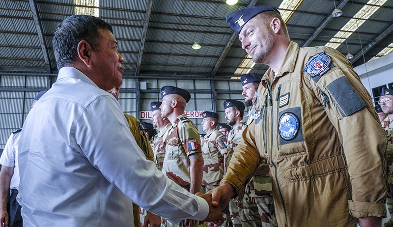 3 Pesawat Tempur Rafale Milik Angkatan Udara Prancis Mendarat di Lanud Halim - Bagian 2