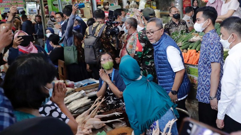 Mendag Zulkifli Hasan: Harga BBM Subsidi Naik, Harga Barang Pokok Masih Stabil - Bagian 2