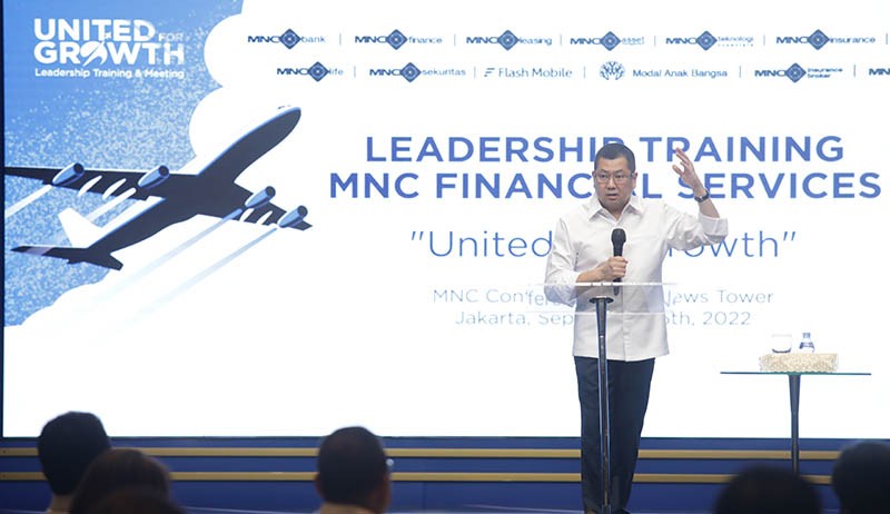 Foto Leadership Training And Meeting 