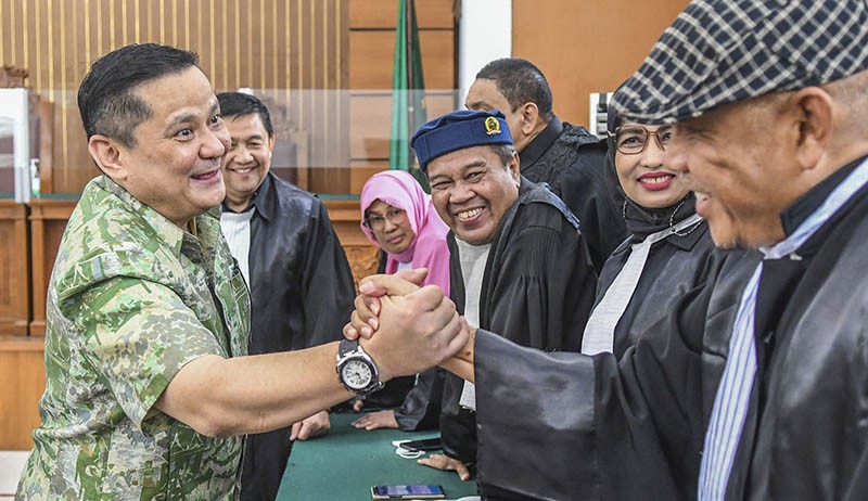 Ekspresi Napoleon Bonaparte Divonis 5 Bulan 15 Hari Penjara - Bagian 2