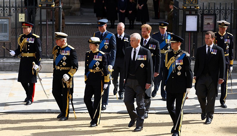 Foto-Foto Prosesi Pemakaman Ratu Elizabeth II, Disaksikan Jutaan Rakyat Inggris - Bagian 8