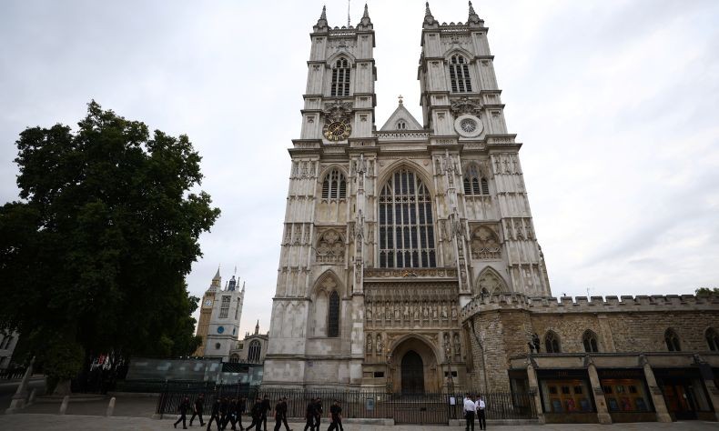 7 Fakta Westminster Abbey, Ternyata Bukan Pemakaman Khusus Raja dan Ratu Inggris