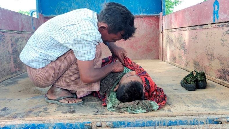 Brutal, Pasukan Junta Militer Myanmar Bombardir dan Tembaki Sekolah Tewaskan 11 Siswa
