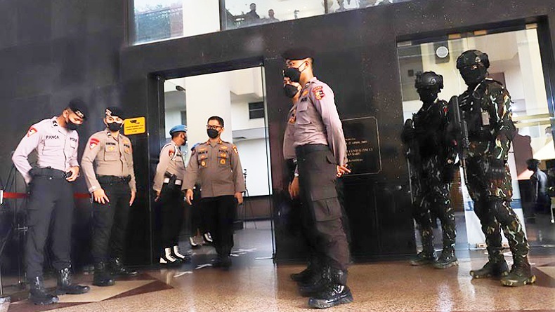 Polri Jatuhkan Sanksi Etik Kepada 7 Polisi Terkait Kasus Brigadir J ...