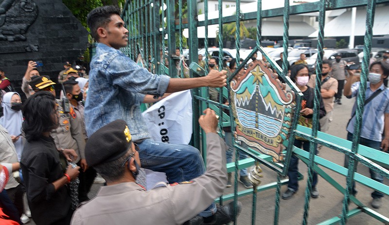 Kantor Ganjar Pranowo Disegel, Ada Apa? - Bagian 3