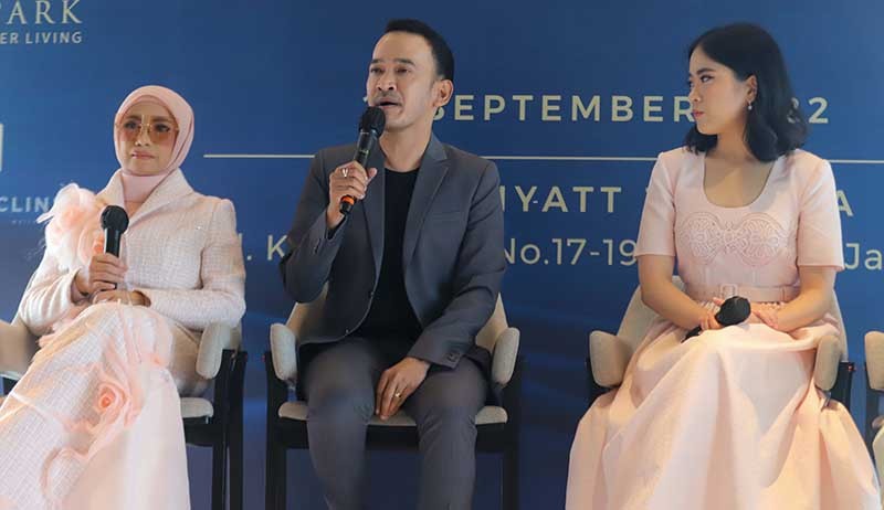 Ruben Onsu Raih Penghargaan Social Excellence Awards 2022 - Bagian 2