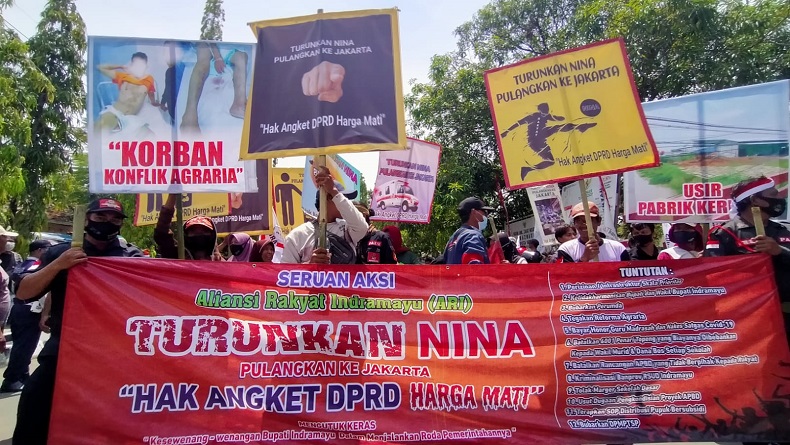 Ratusan Pengunjuk Rasa Tuntut Hak Angket terkait Kinerja Bupati Indramayu 