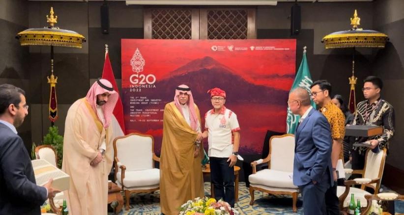 Bertemu Mendag Arab Saudi, Zulhas Dorong Dimulainya Perundingan Ekonomi Komprehensif RI–Arab Saudi - Bagian 3