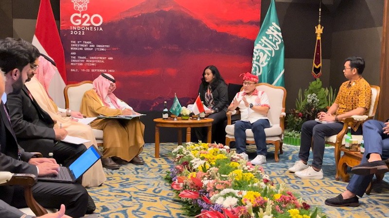 Bertemu Mendag Arab Saudi, Zulhas Dorong Dimulainya Perundingan Ekonomi Komprehensif RI–Arab Saudi - Bagian 2