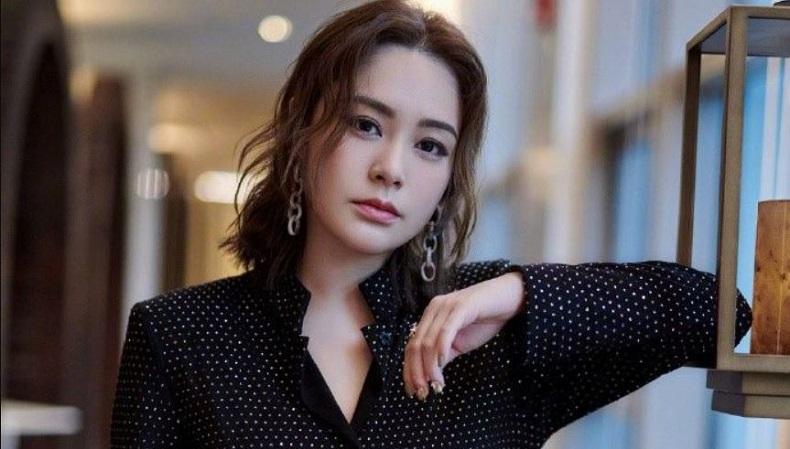 Ada-Ada Saja, Gegara Terlalu Cantik Artis Ini Ditahan Sekuriti Bandara Jerman