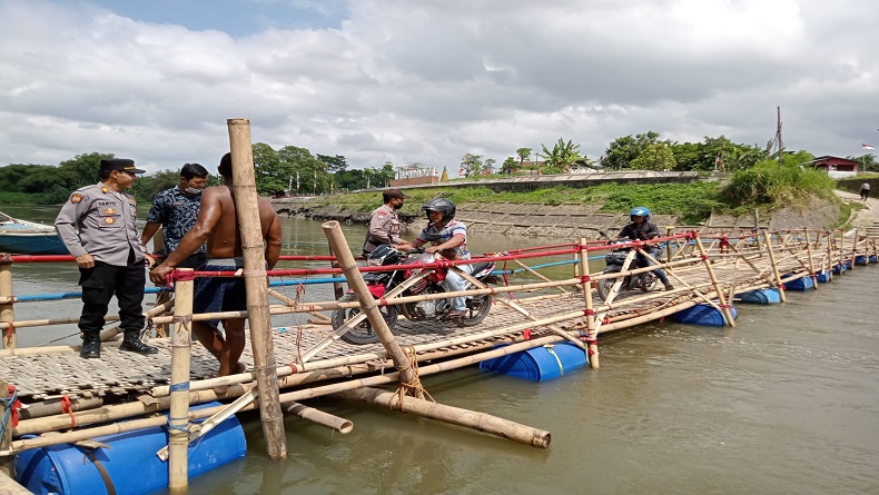 Pengelola Jembatan Sasak di Sukoharjo Diimbau Utamakan Keselamatan