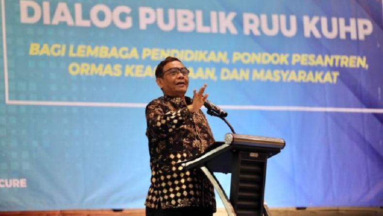 title Mahfud MD Dialog bersama Ormas dan Lembaga Islam, Bahas Kalimatun Sawa KUHP Baru Mahfud MD Dialog bersama Ormas dan Lembaga Islam, Bahas Kalimatun Sawa KUHP Baru