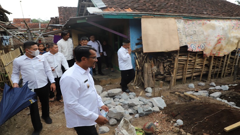 Warga Garut Rentan Terjerat Rentenir, Wabup: Serapan Kredit Mesra Minim