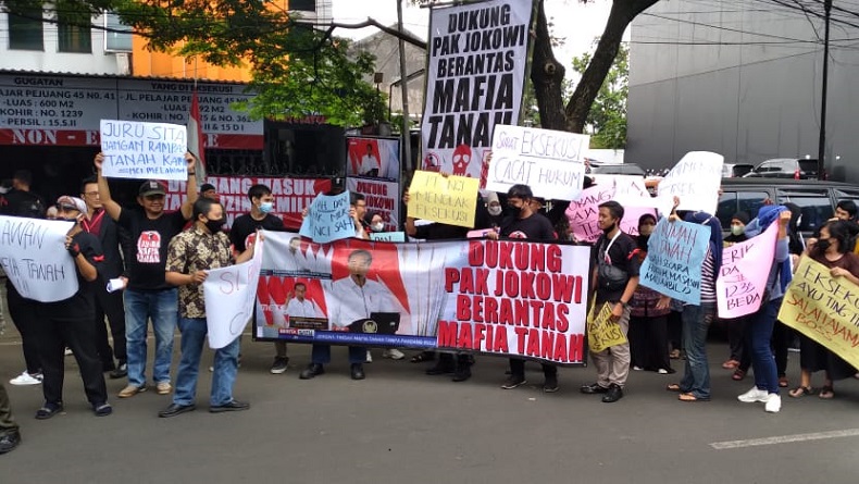 Pemilik Gelar Aksi Lawan Mafia Tanah, Eksekusi Aset di Pelajar Pejuang Bandung Ditunda