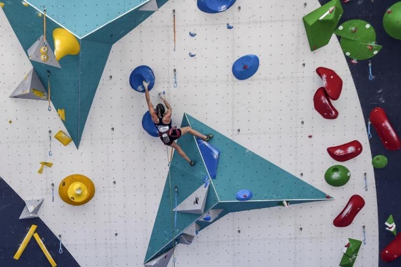 Atlet Korsel Seo Chaehyun Raih Posisi Pertama Kualifikasi Lead Putri Kejuaraan Dunia Panjat Tebing 2022  - Bagian 4