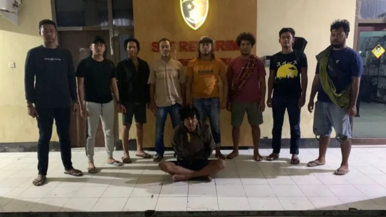 Asyik Makan di Kafe, Perempuan di Dompu Babak Belur Dihajar Pacar