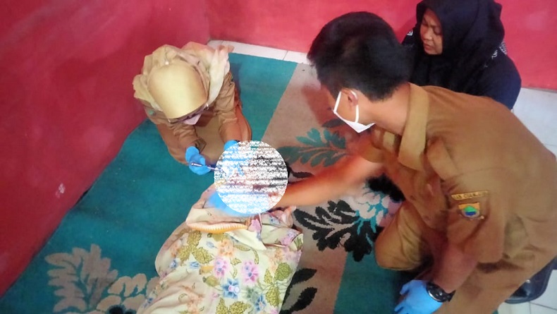Pilu, Tangisan Bayi di Cianjur Ungkap Ibunya Tewas Gantung Diri dalam Kamar