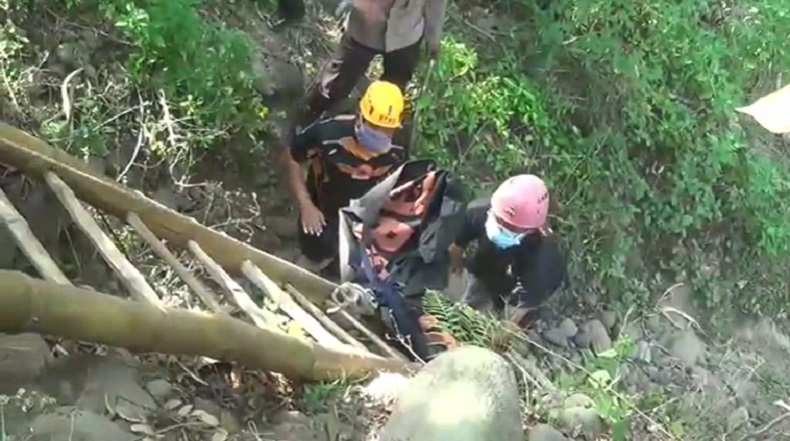 Hilang 10 Hari, Nenek di Magetan Ditemukan Tewas dalam Jurang 50 Meter 