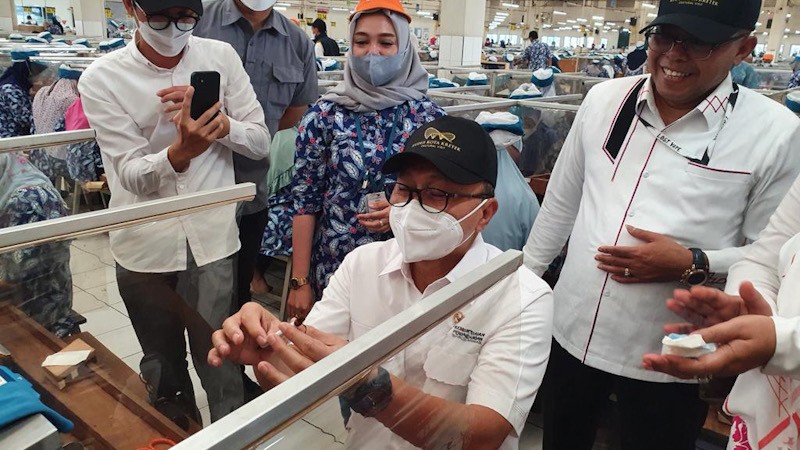 Lindungi Petani Tembakau, Mendag Zulkifli Hasan Pastikan Produksi Terserap Industri RokoK - Bagian 1