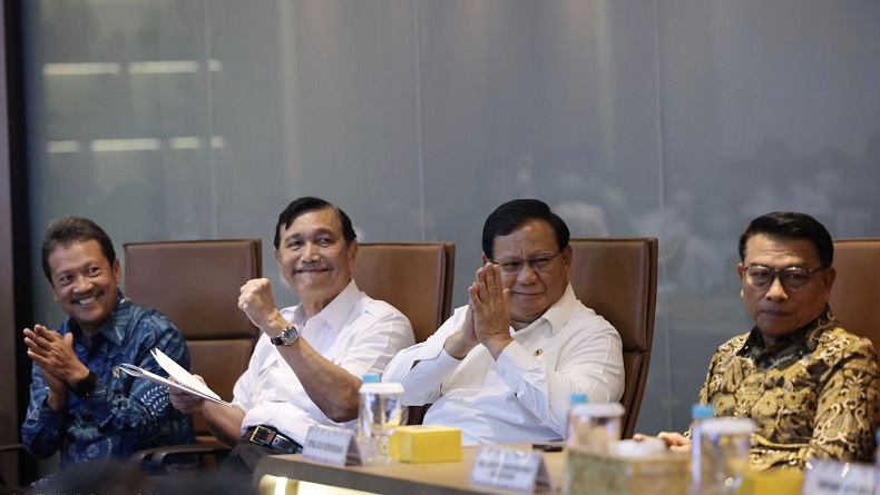Prabowo Hadiri Peluncuran Pusat Pengawasan Kegiatan Laut Terintegrasi di KKP