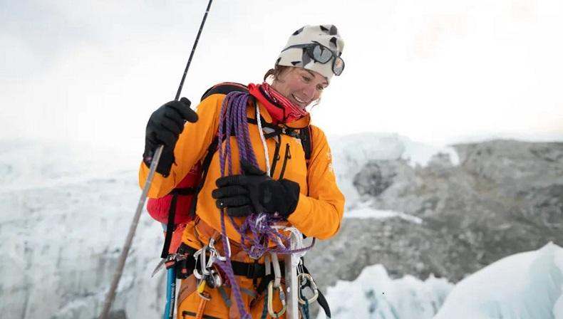 Pendaki Perempuan Terbaik Dunia Tewas Tertimbun Longsoran Salju di Nepal