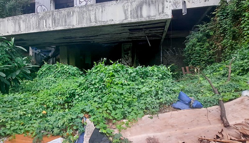 Gedung Megah Bekas Kantor PKI Dijuluki Sarang Hantu, Berani Masuk? - Bagian 4