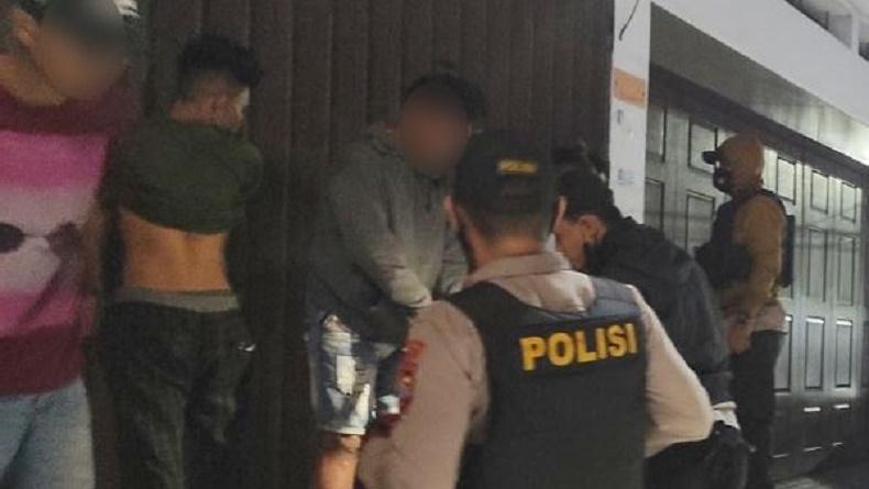 Asyik Ngelem di Emperan Toko, Sekelompok Remaja di Kotamobagu Didatangi Polisi