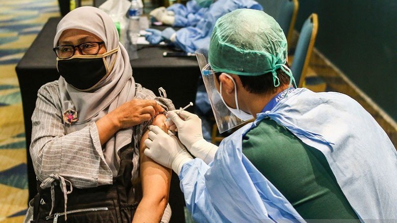 Dinkes Sangihe Genjot Vaksinasi Covid-19 di Wlayah Kepulauan