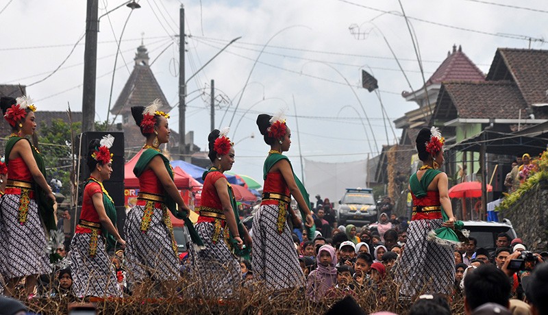 Meriahnya Festival Lima Gunung di Desa Mantran Ngablak Magelang - Bagian 3
