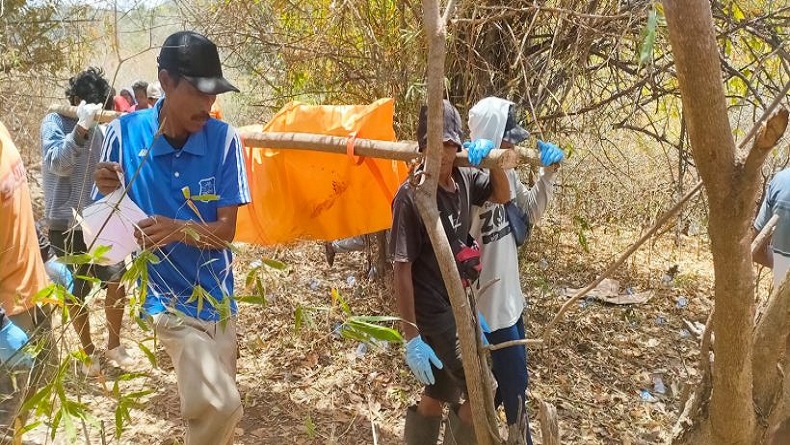 3 Hari Menghilang, Warga Bima Ditemukan Tewas Menggantung di Pohon