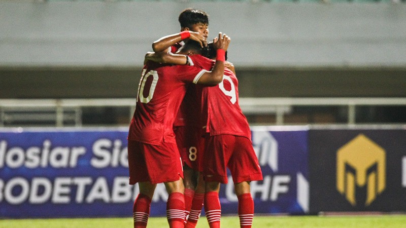 Arkhan Kaka Putra Borong 3 Gol pada Babak Pertama, Tolak Selebrasi - Bagian 2