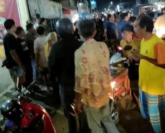 Pria di Pekalongan Dibacok Orang Tak Dikenal saat Perbaiki Sepeda Motor