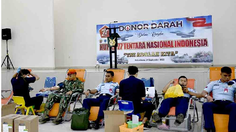 Yonko 462 Kopasgat Laksanakan Karya Bakti dan Donor Darah Sambut HUT TNI ke-77