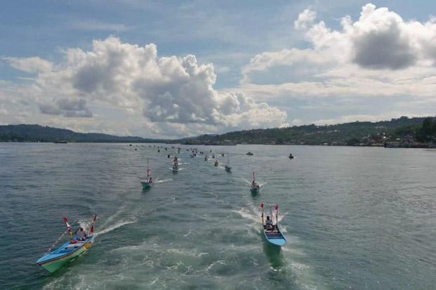 Nelayan di Ambon Bangga Ikut Meriahkan HUT TNI 