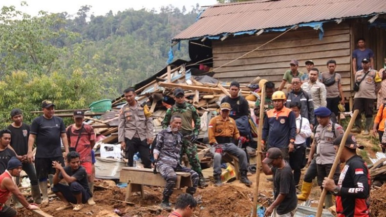 Pencarian 2 Korban Longsor Tambang Emas di Kotabaru Dihentikan